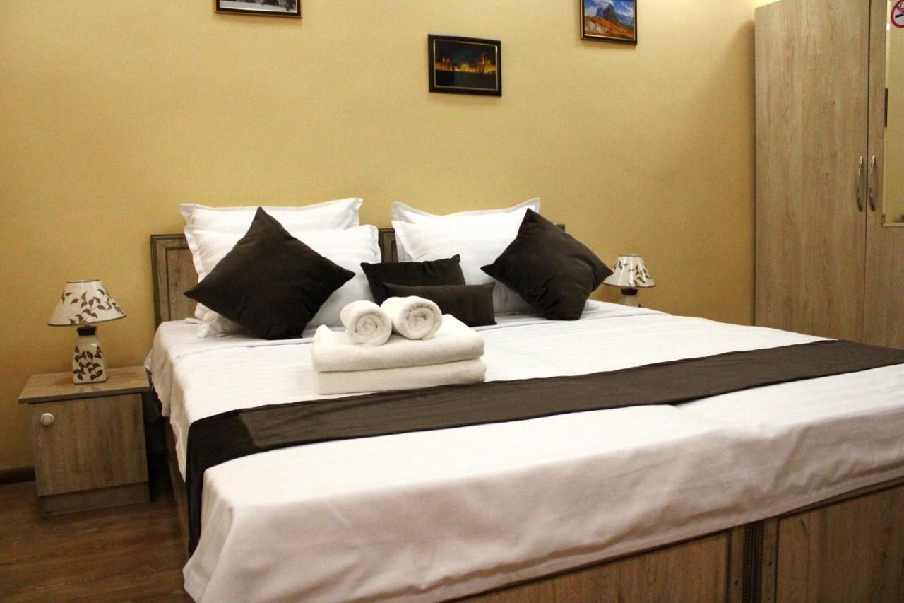 Zafaron Hotel ทาชเคนต์ ภายนอก รูปภาพ