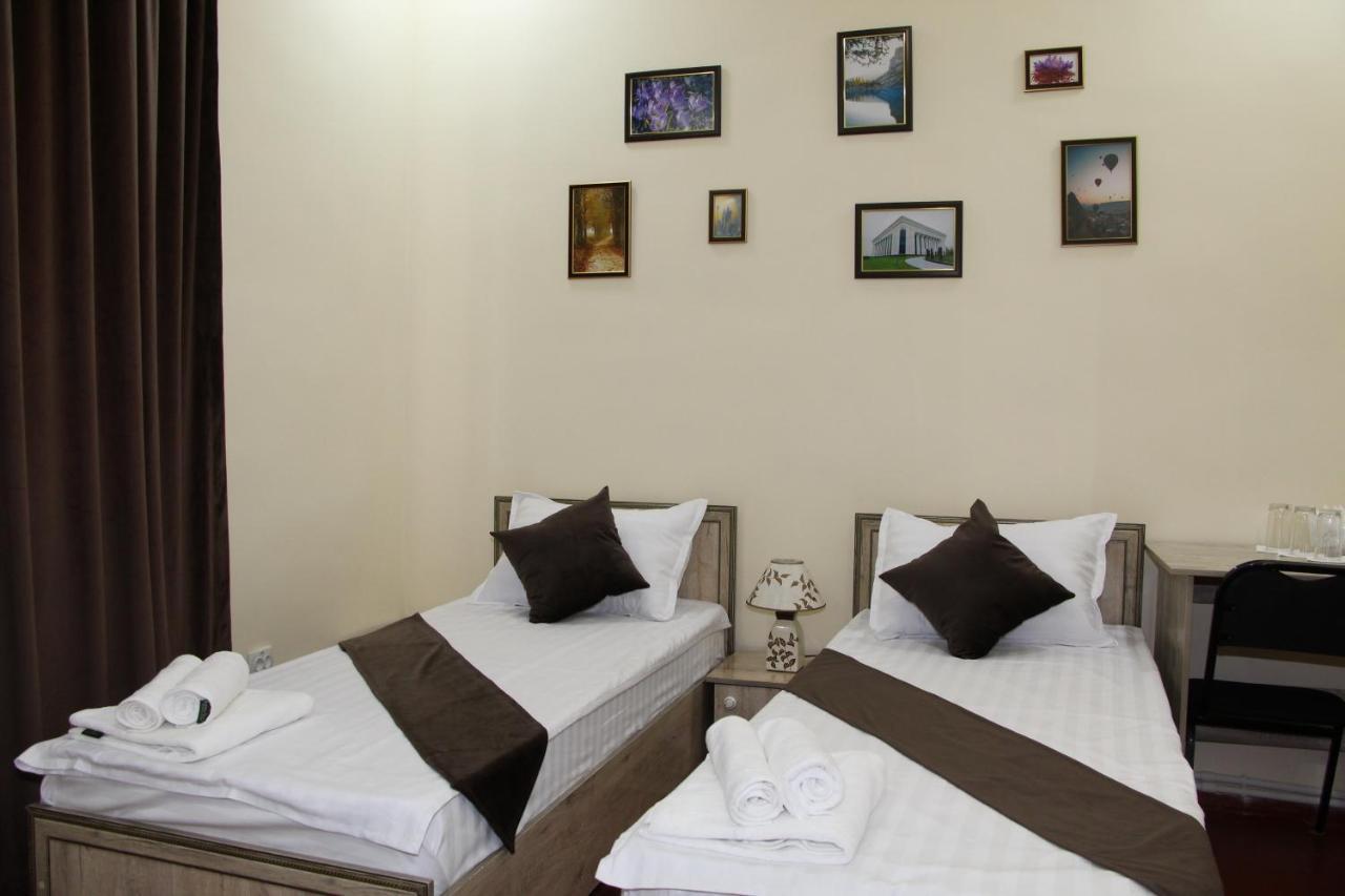 Zafaron Hotel ทาชเคนต์ ภายนอก รูปภาพ