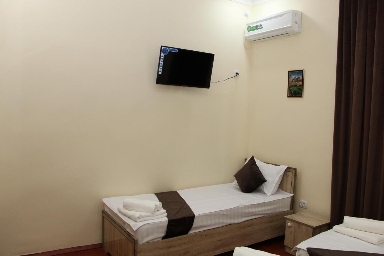 Zafaron Hotel ทาชเคนต์ ภายนอก รูปภาพ