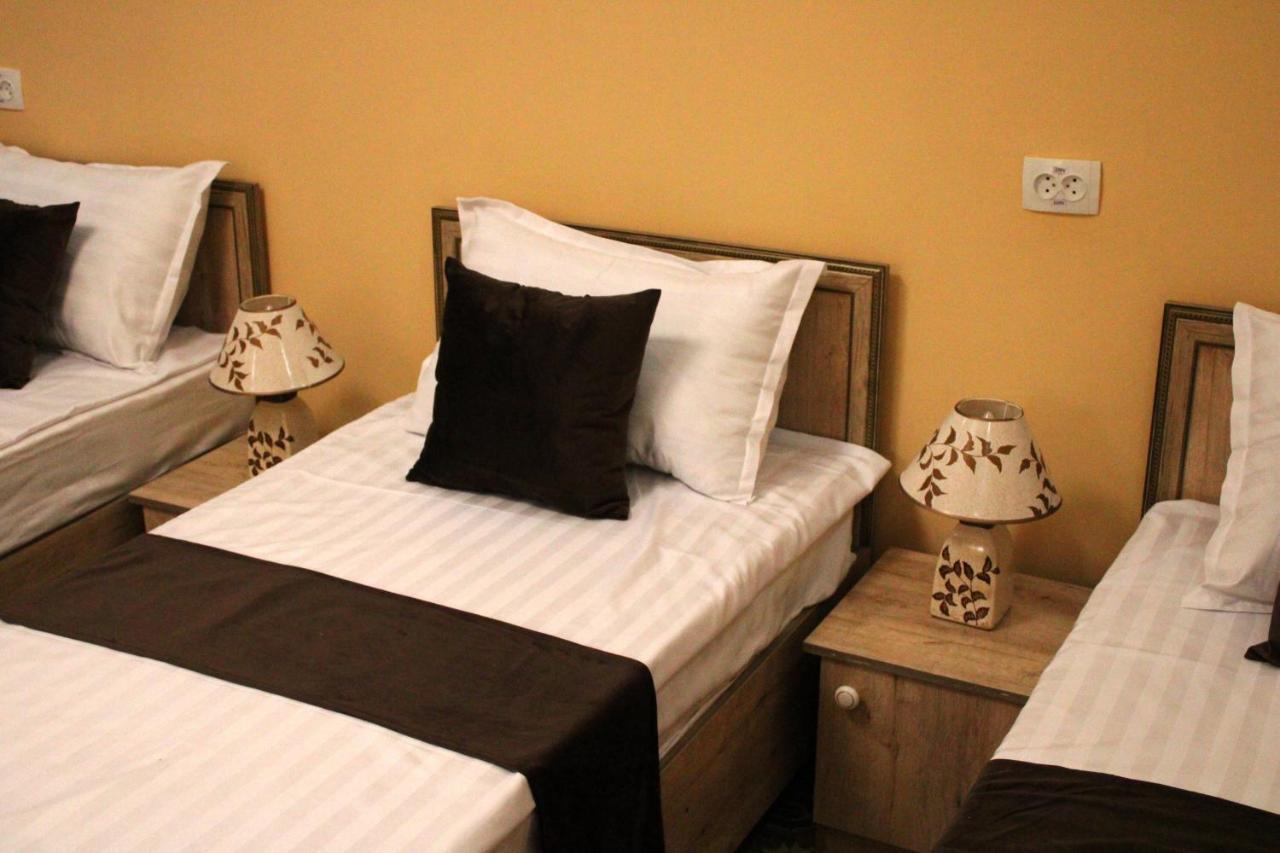 Zafaron Hotel ทาชเคนต์ ภายนอก รูปภาพ